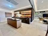 2301 Collins Ave - Photo 17