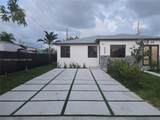 21831 109 CT - Photo 2