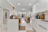 800 Parkview Dr - Photo 8