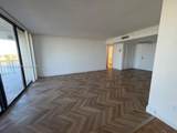 899 Jeffery St - Photo 10