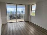 6039 Collins Ave - Photo 9