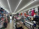 Convenience Store 4 AVE - Photo 5