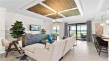 5621 Newcastle - Photo 23