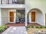 350 Grapetree Dr - Photo 1