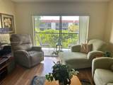 371 Hollybrook Dr - Photo 3