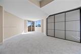 300 Pointe Dr - Photo 7