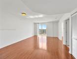900 8th St - Photo 3