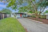 1605 7th Ter - Photo 1