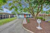 1605 7th Ter - Photo 6