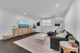 2851 Washington St - Photo 5
