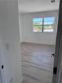950 79th Ter - Photo 4