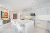 88 7 Street - Photo 4