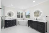 8864 Maple Hill Ct - Photo 11