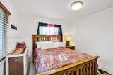 320 33rd St - Photo 3
