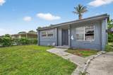 1368 11th St - Photo 3