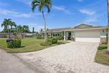 2525 86th Ave - Photo 3
