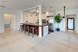 818 47th St - Photo 3