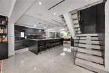 1117 Alberca St - Photo 14