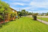 3600 19th Ter - Photo 35