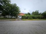 700 7th St - Photo 4