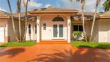 424 Bayberry Dr - Photo 4