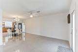 248 Carlisle Dr - Photo 2