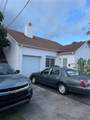 1499 32nd St - Photo 2