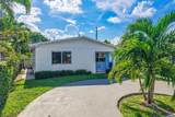 250 61st Ave - Photo 2