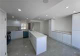 2318 7th St - Photo 4