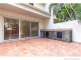 8119 81st Pl - Photo 4