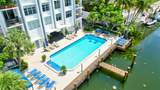 5640 Collins Ave - Photo 9