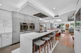 1223 Hillsboro Mile - Photo 11