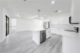 821 Newell St E - Photo 8