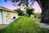2304 8TH TER - Photo 16