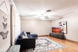 2600 Lakeview Drive - Photo 2