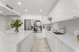 2301 Collins Ave - Photo 2