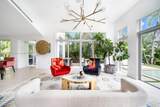 520 Dilido Dr - Photo 2