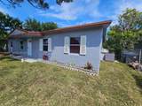325 80th Ter - Photo 2