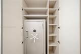 18501 Collins Ave - Photo 24