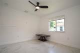 830 19th Ter - Photo 21