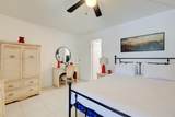 2031 Durham B - Photo 16