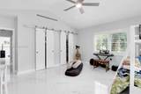 1110 Wallace St - Photo 20