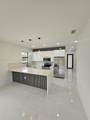 537 Hawthrone Ave S - Photo 8