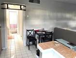 7505 82nd St - Photo 7