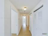 425 30th St - Photo 3