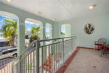 301 Oleander Dr - Photo 16