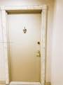 6422 Collins Ave - Photo 33