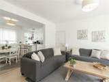 241 28th St - Photo 4