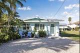 251 2nd St - Photo 3