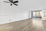 2861 Somerset Dr - Photo 17